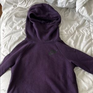 Nike Women's Purple Hoodie Sweater